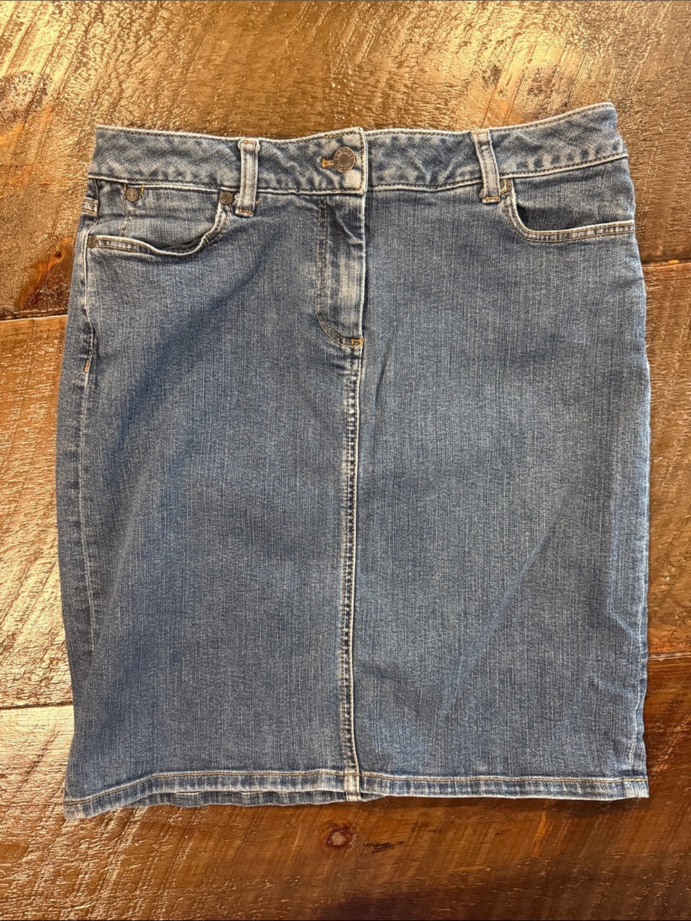 Classic Blue Denim Pencil Skirt- waist 16